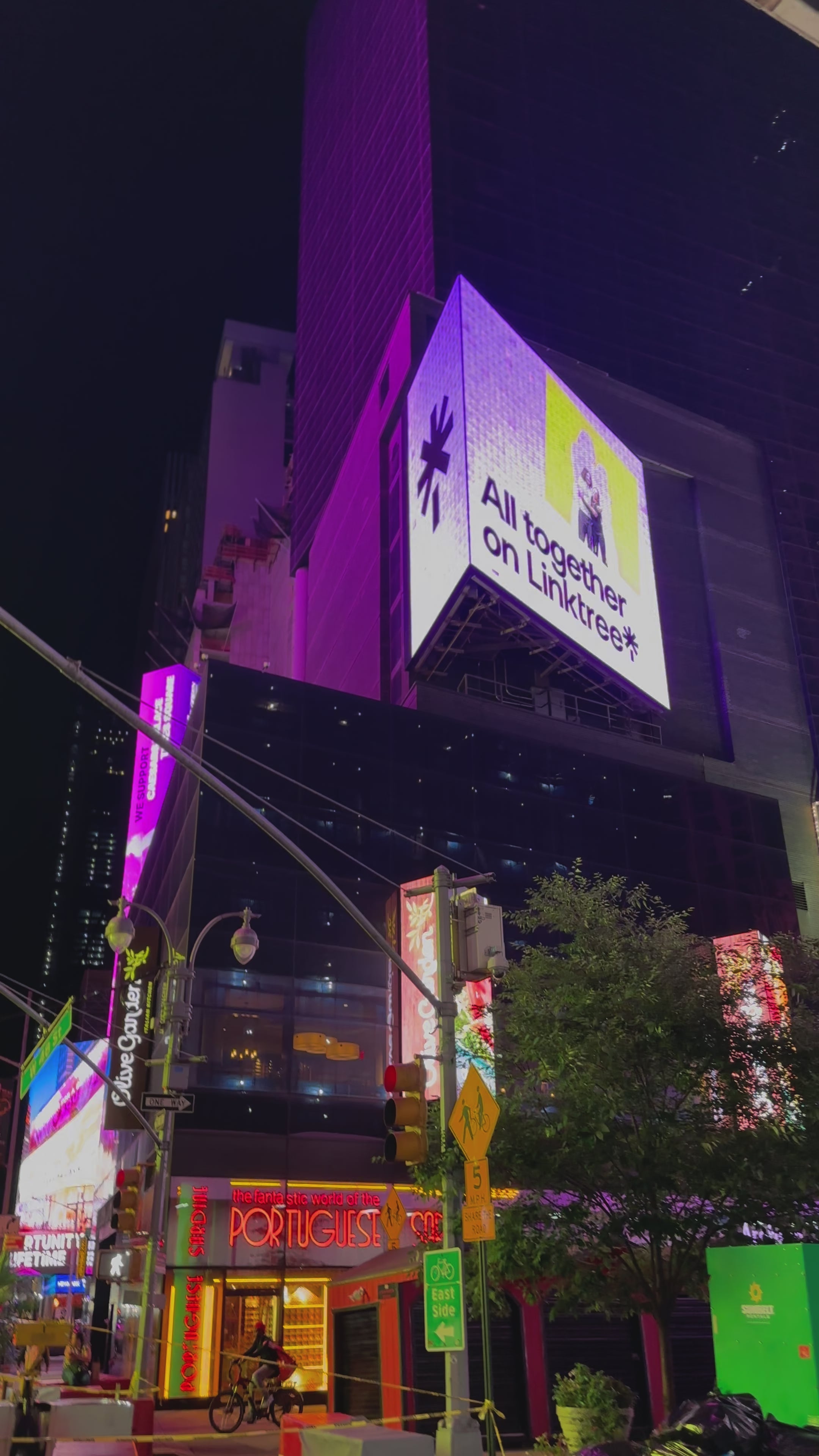 New York City Times Square Billboard [NY-120686]